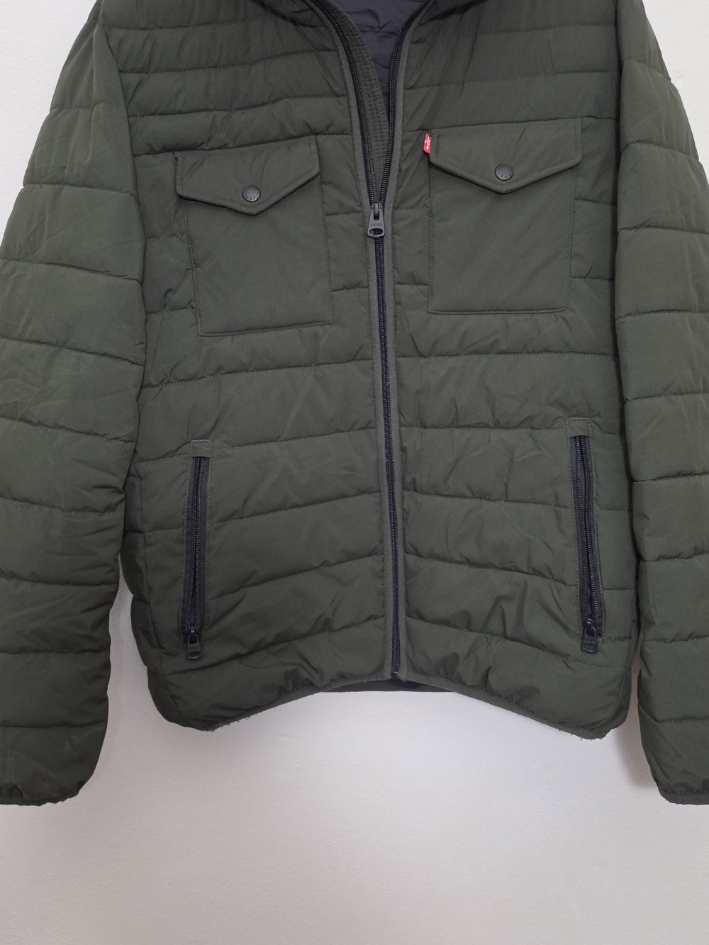 Levi’s Men’s Olive Green Quilted Hooded Puffer Jacket Size Medium Utility Coat